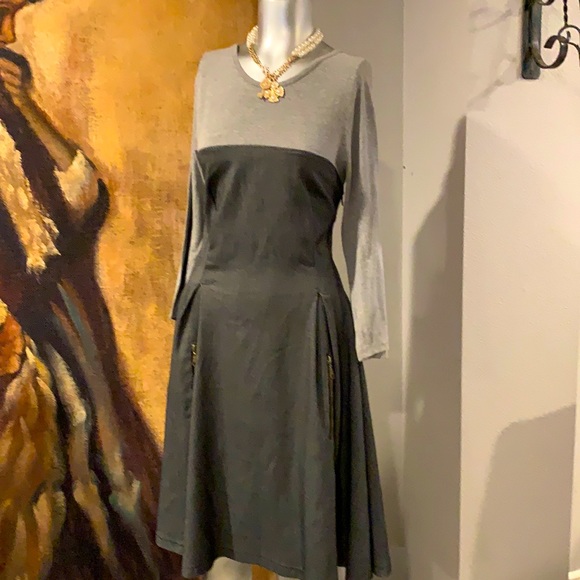 Varanasi Anthropologie Two Toned Dress.  M - Picture 2 of 5